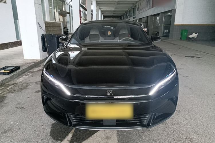 Used BYD Han 2024 EV Glory Edition 610 km All-Wheel Drive "Tian Shen Zhi Jia" Intelligent Driving Model Front
