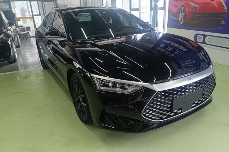 Used BYD Han 2024 DM-i Glory Edition 121KM Elite Model Front Right 45 Deg