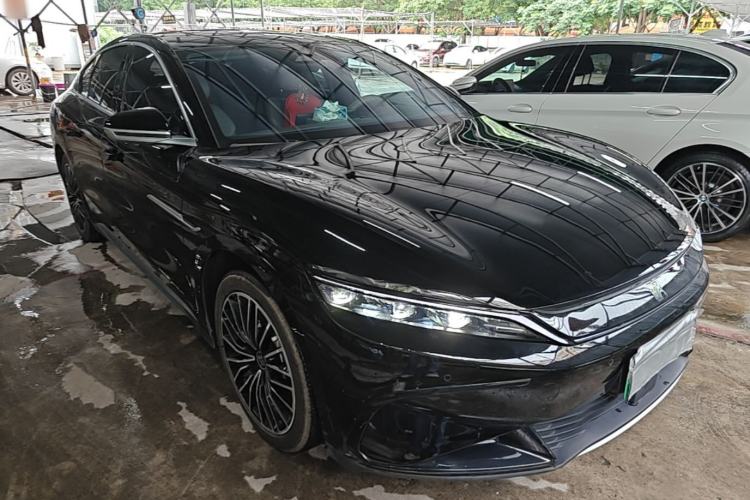 Used BYD Han 2024 EV Glory Edition 506KM Front-Wheel-Drive Premium Model Front Right 45 Deg