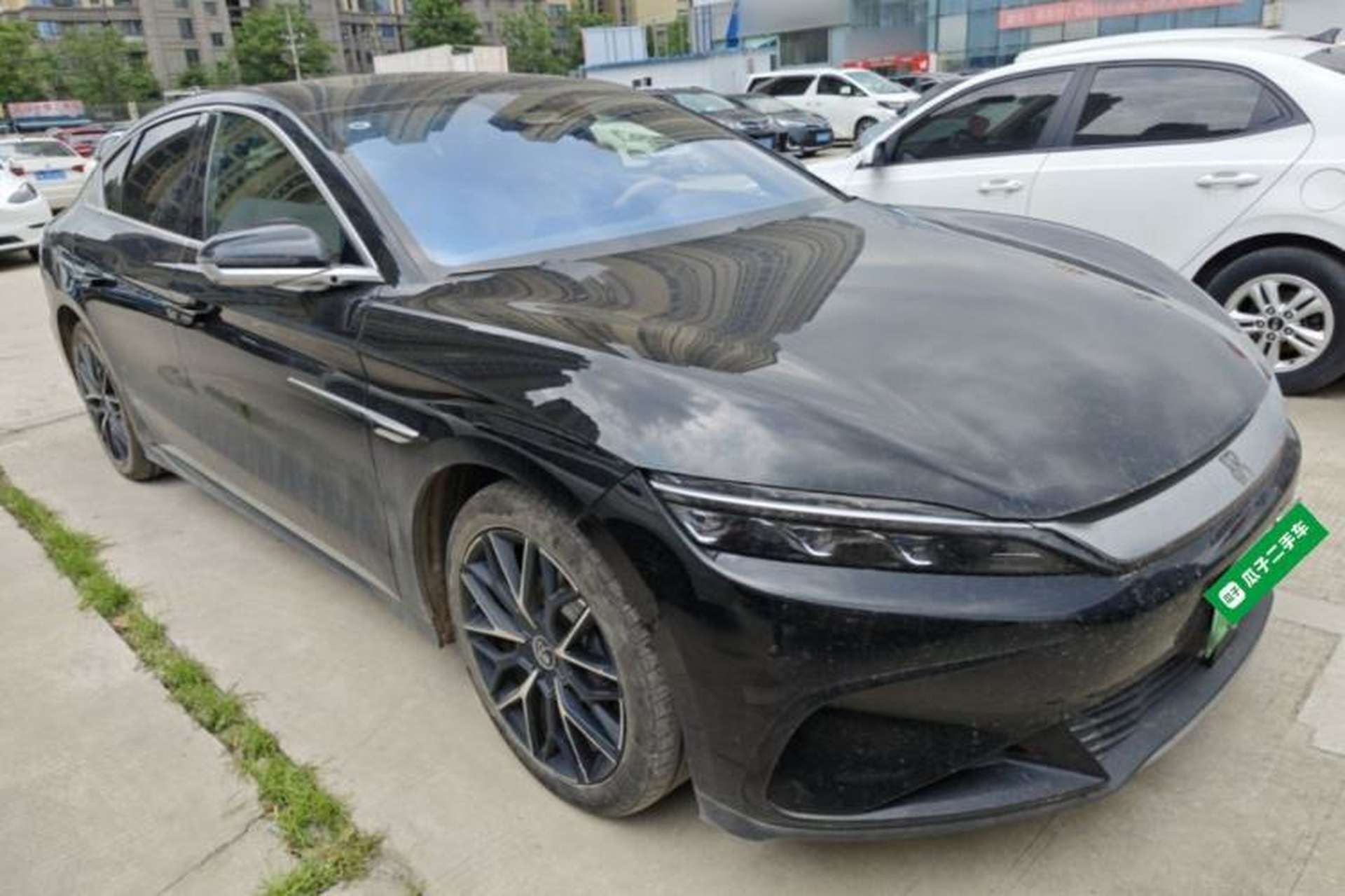 Used BYD Han 2024 EV Glory Edition 610 km All-Wheel Drive "Tian Shen Zhi Jia" Intelligent Driving Model Front Right 45 Deg