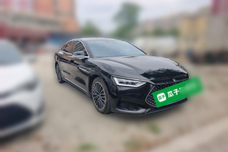 Used BYD Han 2024 DM-i Glory Edition 121KM Premium Model Front Right 45 Deg