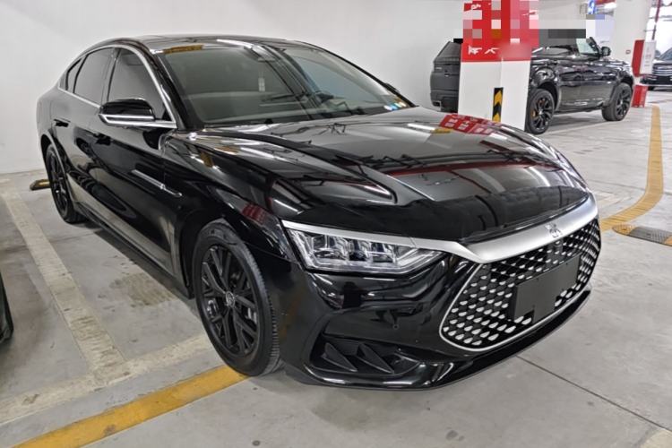 Used BYD Han 2024 DM-i Glory Edition 121KM Prestige Model Front Right 45 Deg