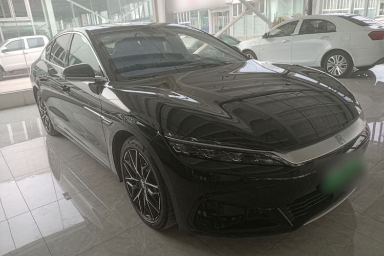 Used BYD Han 2024 EV Glory Edition 610 km All-Wheel Drive "Tian Shen Zhi Jia" Intelligent Driving Model Front Right 45 Deg