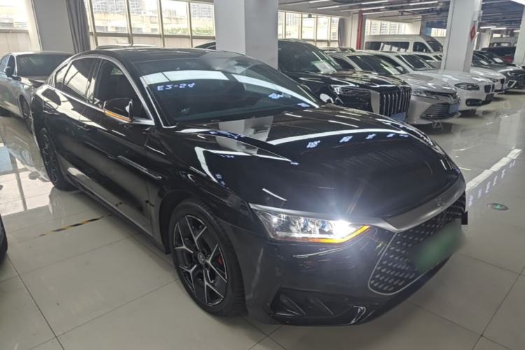 Used BYD Han 2024 DM-i Glory Edition 200KM Flagship Model Front Right 45 Deg