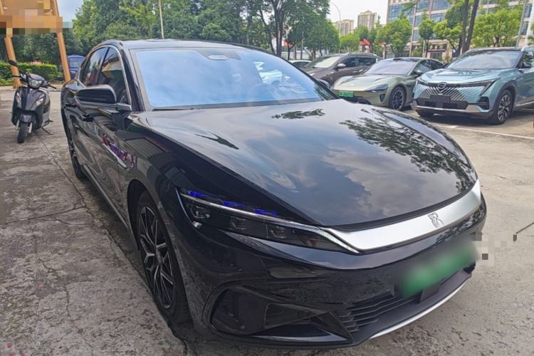 Used BYD Han 2024 EV Glory Edition 610 km All-Wheel Drive "Tian Shen Zhi Jia" Intelligent Driving Model Front Right 45 Deg