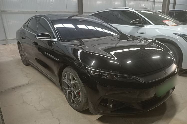 Used BYD Han 2024 EV Glory Edition 715KM Front-Wheel-Drive Flagship Model Front Right 45 Deg