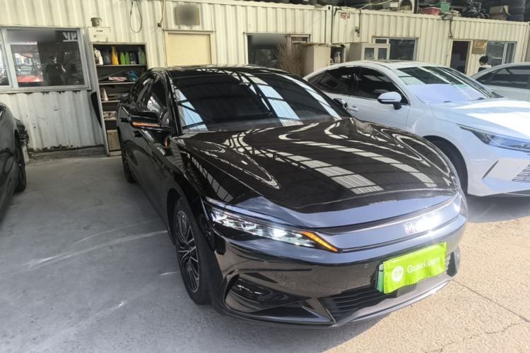 Used BYD Han 2024 EV Glory Edition 506KM Front-Wheel-Drive Premium Model Front Right 45 Deg