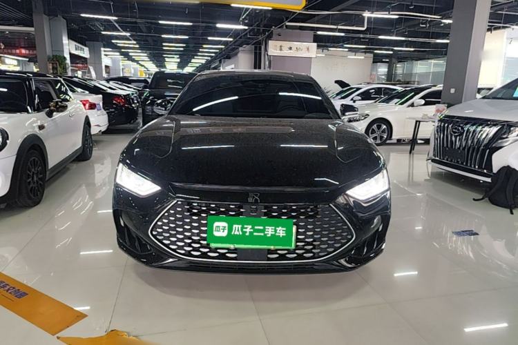 Used BYD Han 2024 DM-i Glory Edition 121KM Prestige Model Front