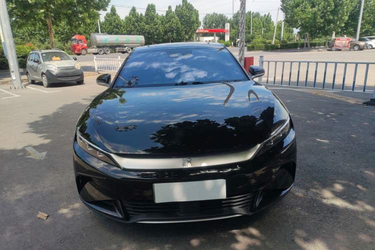 Used BYD Han 2024 EV Glory Edition 610 km All-Wheel Drive "Tian Shen Zhi Jia" Intelligent Driving Model Front