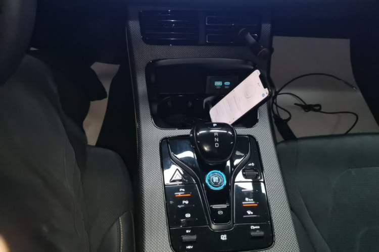 Used BYD Han 2024 DM-p War God Edition Gear Lever