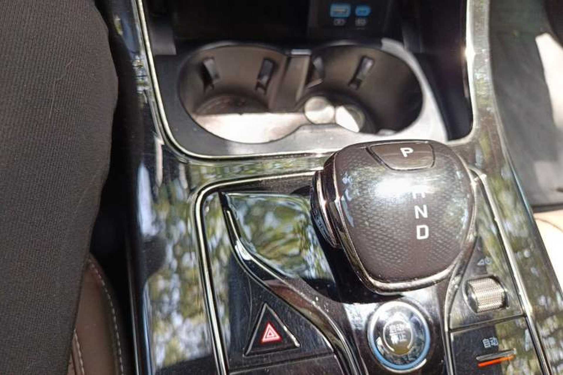 Used BYD Han 2024 EV Glory Edition 506KM Front-Wheel-Drive Premium Model Gear Lever