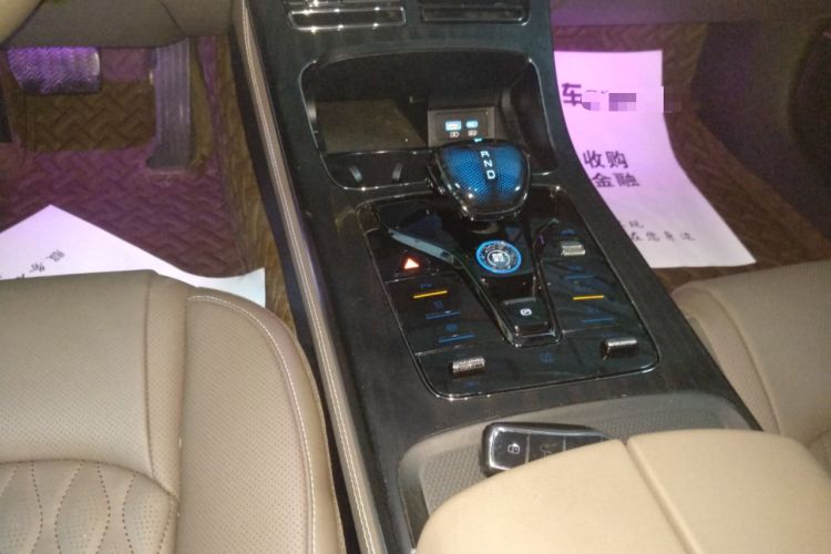 Used BYD Han 2024 DM-i Glory Edition 121KM Premium Model Gear Lever