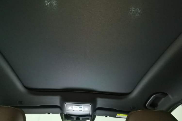 Used BYD Han 2024 DM-i Glory Edition 121KM Prestige Model Headliner