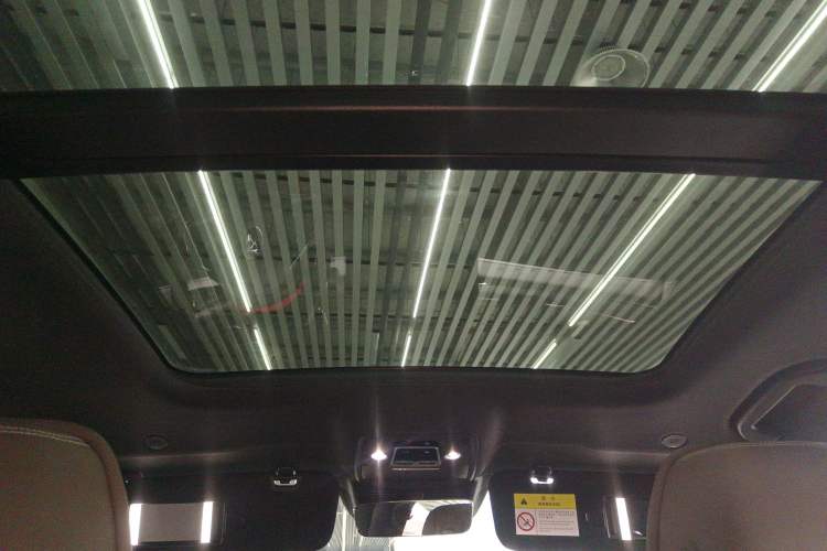Used BYD Han 2024 DM-i Glory Edition 121KM Prestige Model Headliner
