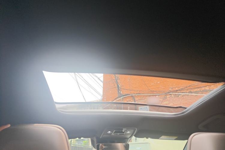 Used BYD Han 2024 DM-i Glory Edition 121KM Prestige Model Headliner
