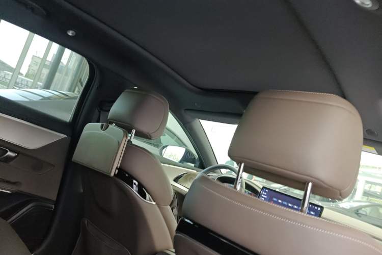 Used BYD Han 2024 DM-i Glory Edition 121KM Elite Model Headliner