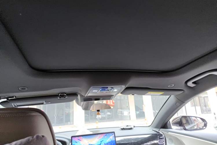 Used BYD Han 2024 DM-i Glory Edition 121KM Prestige Model Headliner