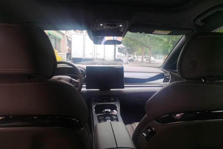 Used BYD Han 2024 DM-i Glory Edition 121KM Premium Model Headliner