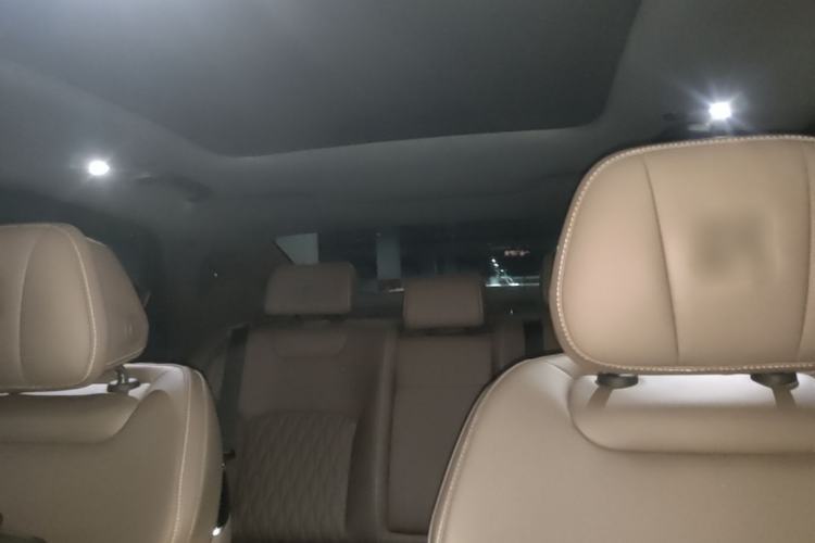 Used BYD Han 2024 DM-i Glory Edition 121KM Prestige Model Headliner