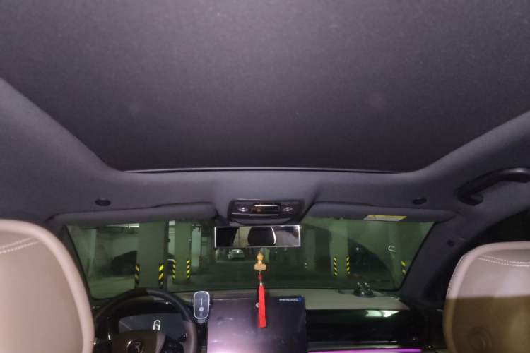 Used BYD Han 2024 DM-i Glory Edition 121KM Prestige Model Headliner