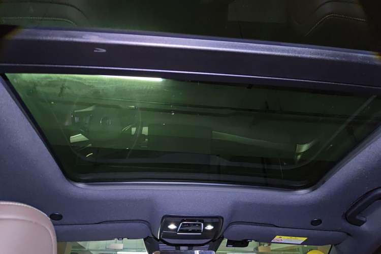 Used BYD Han 2024 DM-i Glory Edition 121KM Elite Model Headliner