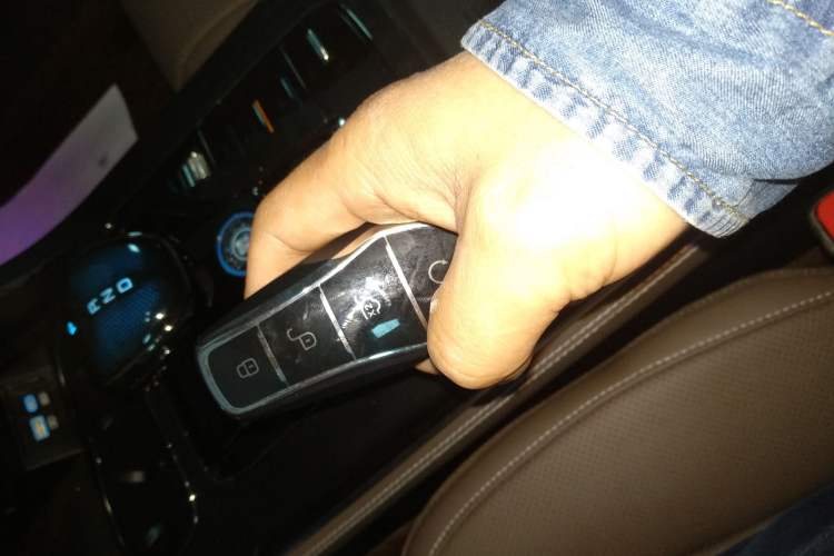 Used BYD Han 2024 DM-i Glory Edition 121KM Premium Model Interior 1