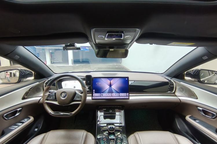 Used BYD Han 2024 EV Glory Edition 605KM Front-Wheel-Drive Premium Model Interior 4