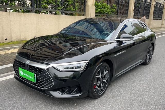 Ojetý BYD Han 2024 DM-i Glory Edition 200KM Flagship Model