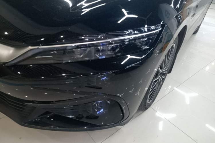 Used BYD Han 2024 EV Glory Edition 506KM Front-Wheel-Drive Premium Model Left Front Headlight