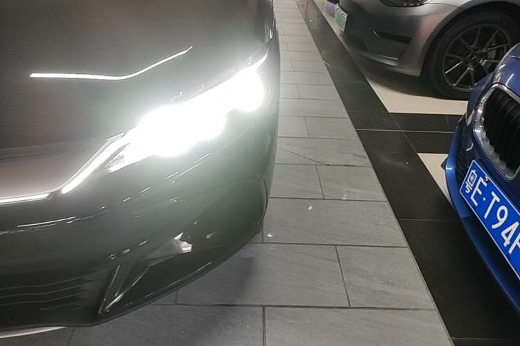 Used BYD Han 2024 EV Glory Edition 506KM Front-Wheel-Drive Premium Model Left Front Headlight