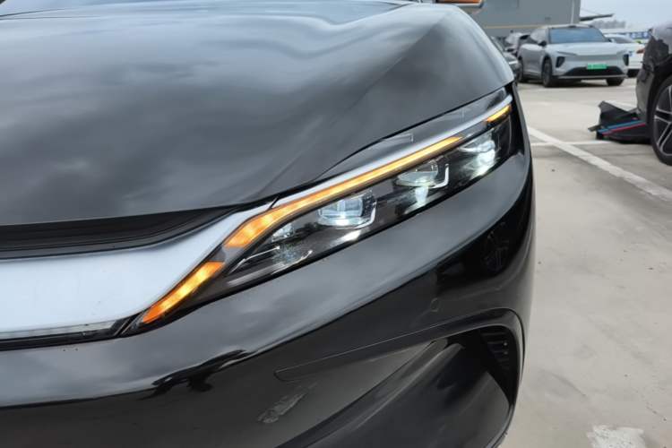 Used BYD Han 2024 EV Glory Edition 605KM Front-Wheel-Drive Premium Model Left Front Headlight