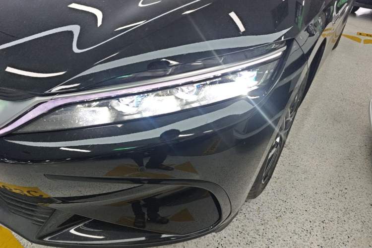 Used BYD Han 2024 EV Glory Edition 605KM Front-Wheel-Drive Premium Model Left Front Headlight