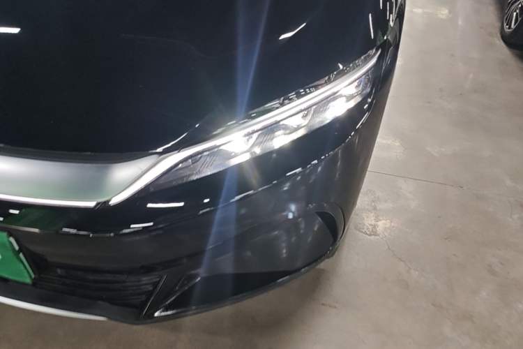 Used BYD Han 2024 EV Glory Edition 610 km All-Wheel Drive "Tian Shen Zhi Jia" Intelligent Driving Model Left Front Headlight