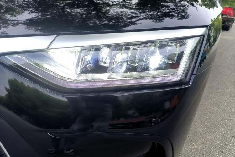 Used BYD Han 2024 DM-i Glory Edition 121KM Prestige Model Left Front Headlight