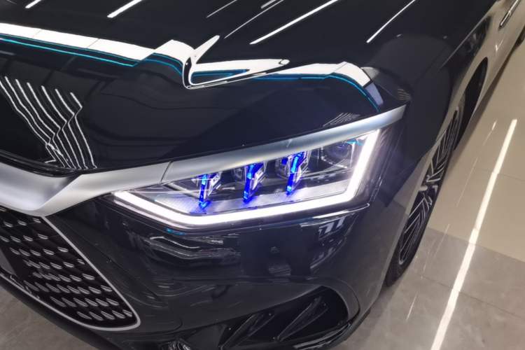 Used BYD Han 2024 DM-i Glory Edition 121KM Prestige Model Left Front Headlight