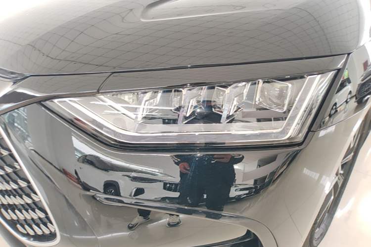 Used BYD Han 2024 DM-i Glory Edition 121KM Elite Model Left Front Headlight