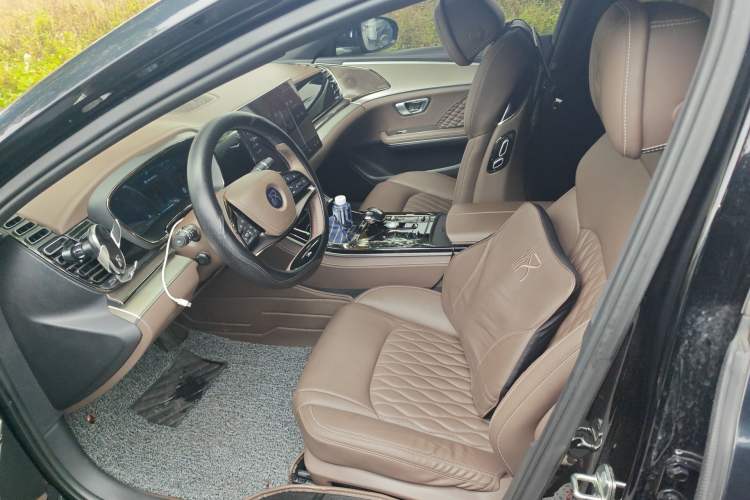 Used BYD Han 2024 EV Glory Edition 605KM Front-Wheel-Drive Premium Model Left Front Seat