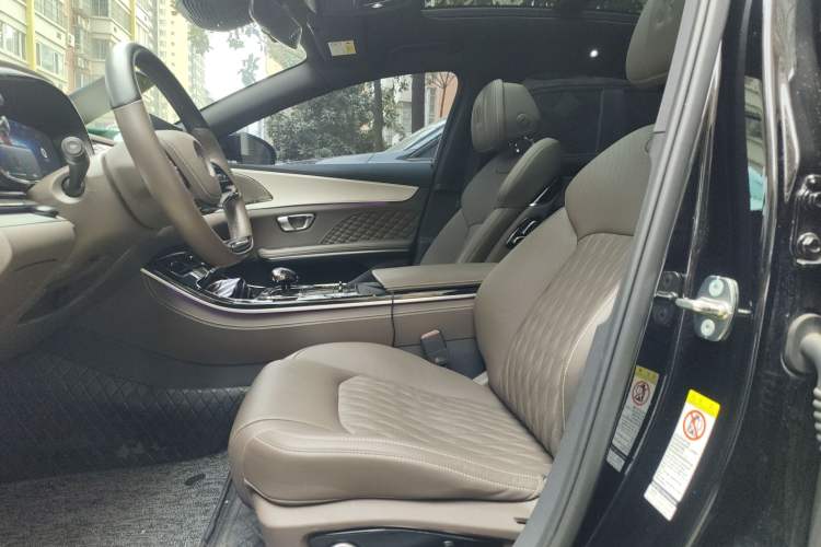 Used BYD Han 2024 EV Glory Edition 605KM Front-Wheel-Drive Premium Model Left Front Seat