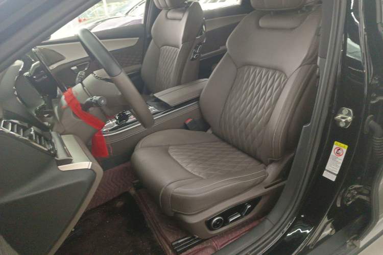 Used BYD Han 2024 DM-i Glory Edition 121KM Prestige Model Left Front Seat
