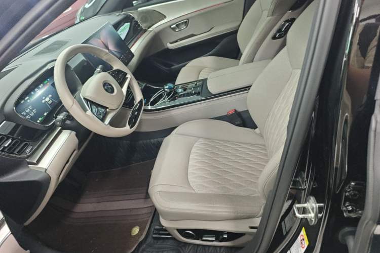 Used BYD Han 2024 EV Glory Edition 605KM Front-Wheel-Drive Premium Model Left Front Seat