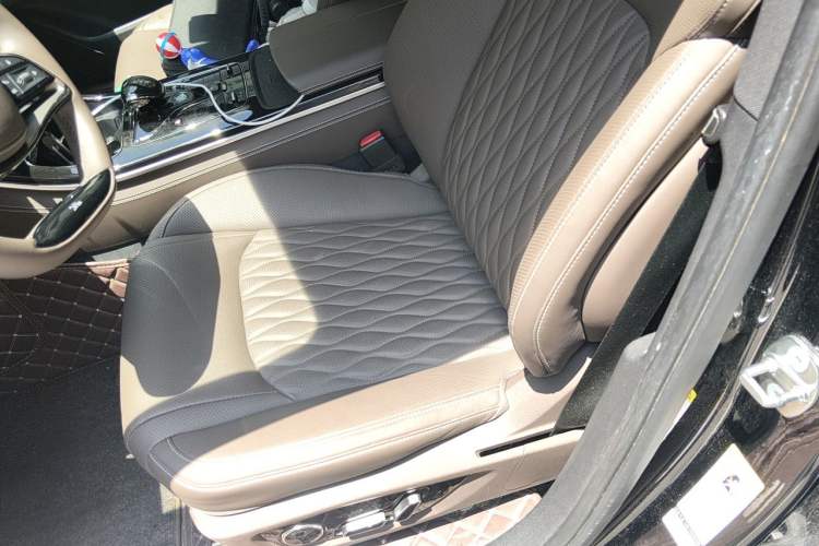 Used BYD Han 2024 DM-i Glory Edition 121KM Elite Model Left Front Seat