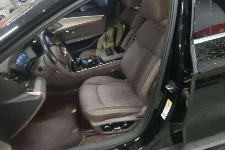 Used BYD Han 2024 DM-i Glory Edition 121KM Prestige Model Left Front Seat