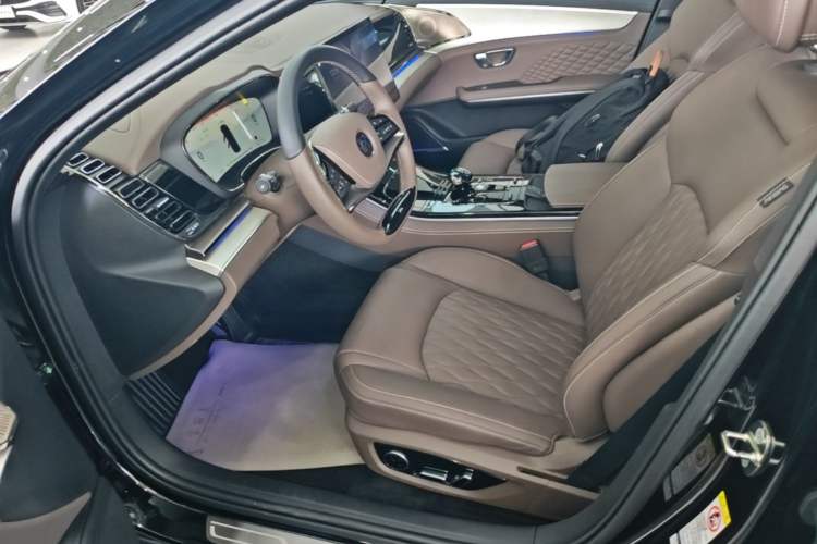 Used BYD Han 2024 EV Glory Edition 506KM Front-Wheel-Drive Premium Model Left Front Seat