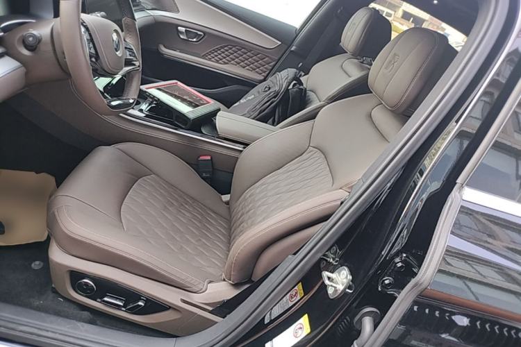 Used BYD Han 2024 EV Glory Edition 506KM Front-Wheel-Drive Premium Model Left Front Seat