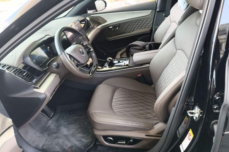 Used BYD Han 2024 EV Glory Edition 506KM Front-Wheel-Drive Premium Model Left Front Seat
