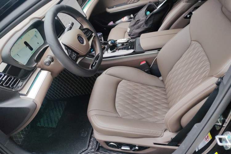 Used BYD Han 2024 EV Glory Edition 506KM Front-Wheel-Drive Premium Model Left Front Seat