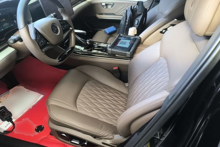 Used BYD Han 2024 EV Glory Edition 506KM Front-Wheel-Drive Premium Model Left Front Seat