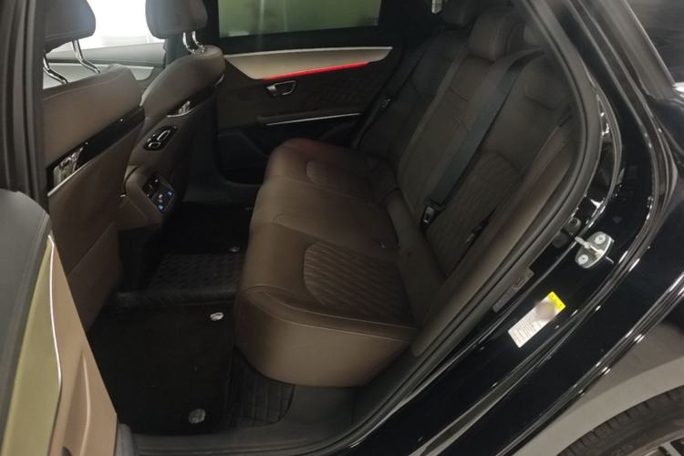 Used BYD Han 2024 DM-i Glory Edition 121KM Prestige Model Left Rear Seat