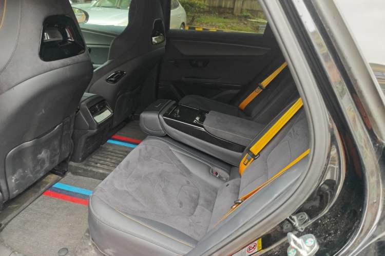 Used BYD Han 2024 DM-p War God Edition Left Rear Seat