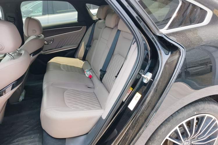 Used BYD Han 2024 DM-i Glory Edition 121KM Premium Model Left Rear Seat